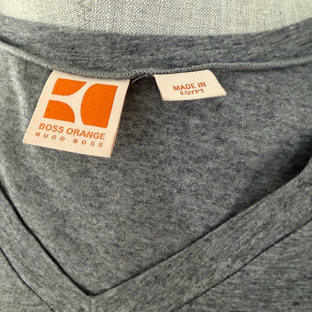 BOSS ORANGE Charcoal V-Neck T-Shirt - Picture 3 of 4